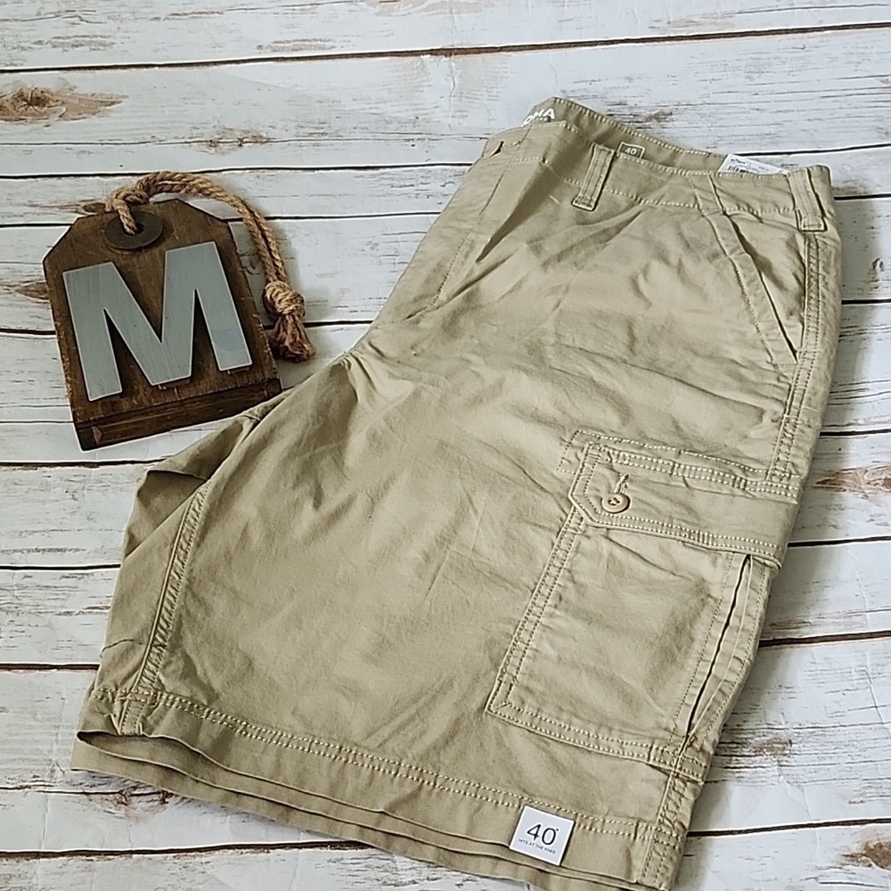 Sonoma Heritage Khaki Cargo Shorts with 11.5" inseam NWT